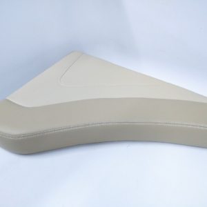 scout-420-lxf-bow-starboard-aft-bottom-tan-cushion-felix-ommo33069-20240326-092527-163963