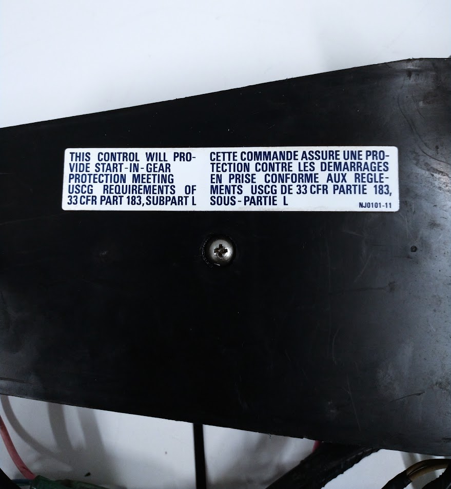 suzuki-67200-93j13-67200-88l01-outboard-remote-control-box-lever-felix-ommo33069-20240301-144744-357598