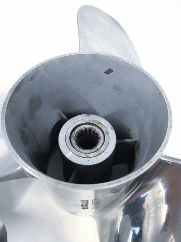 suzuki-marine-3-x-15-1-2-x-28-5-front-and-rear-propeller-dual-set-felix-ommo33069-20240328-153558-422515