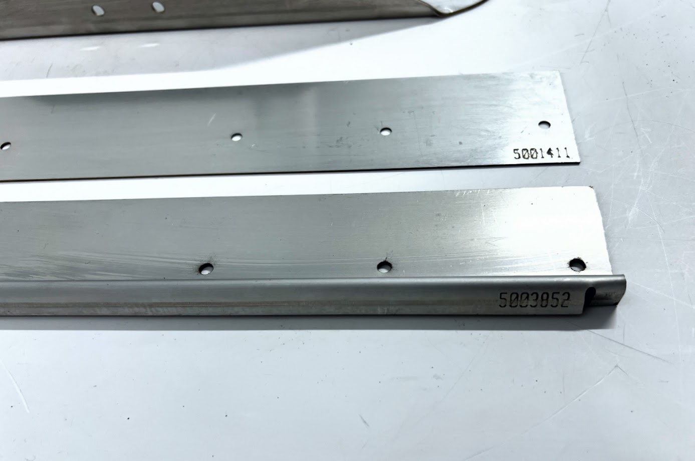 bennett-marine-219-tpa189-18in-x-9in-standard-trim-plane-assembly-brandon-y-20240401-150316-878703