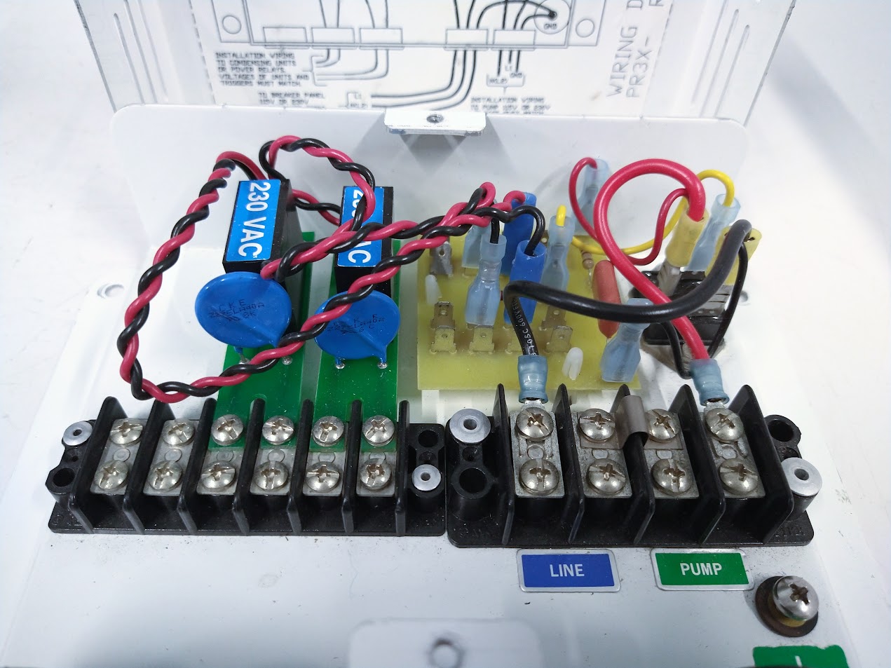 dometic-pr3x-2c-cruisair-3-station-pump-relay-115v-felix-ommo33069-20240419-130620-510644