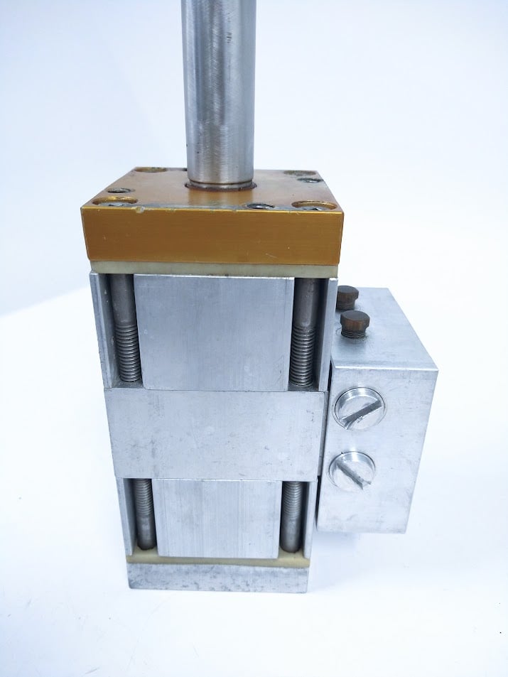 dometic-seastar-hynautic-h-41-hydraulic-boat-helm-pump-felix-ommo33069-20240405-153138-946661