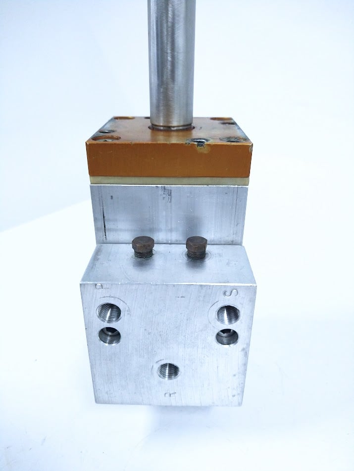 dometic-seastar-hynautic-h-41-hydraulic-boat-helm-pump-felix-ommo33069-20240405-153146-630330