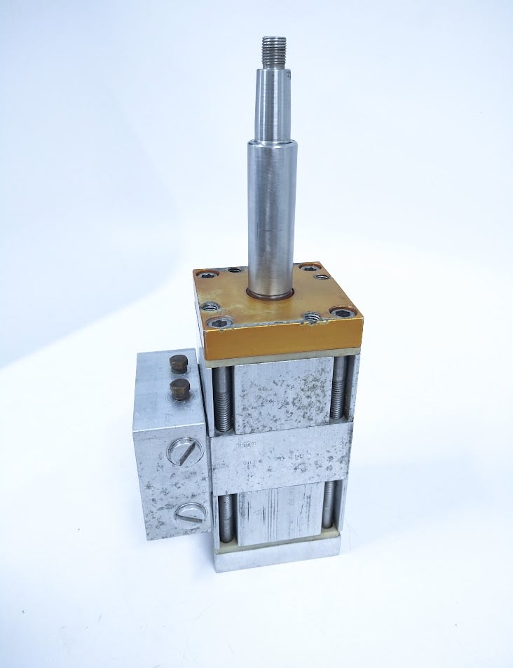 dometic-seastar-hynautic-h-41-hydraulic-boat-helm-pump-felix-ommo33069-20240405-153154-33217