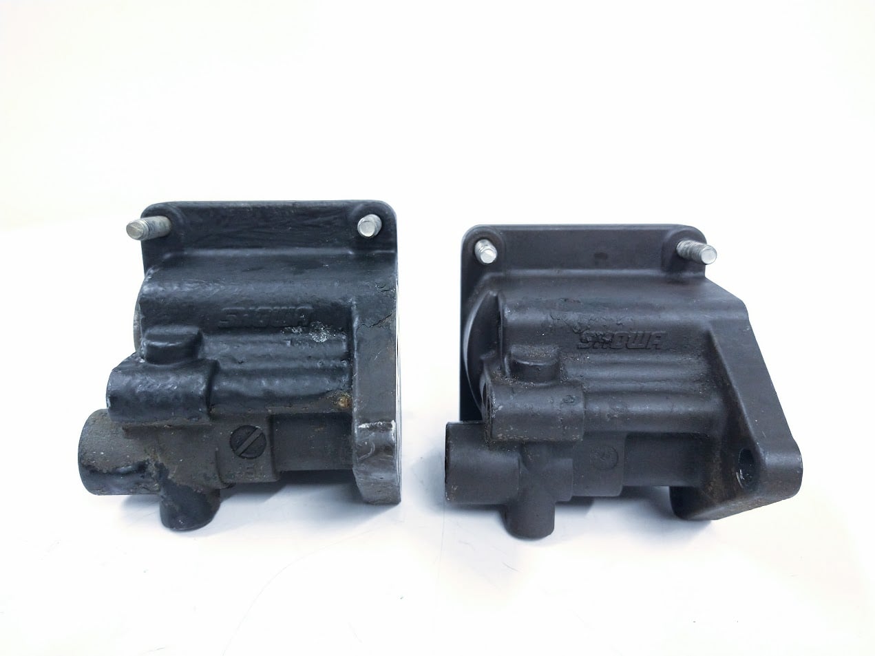 suzuki-48502-90j13-pump-assembly-df-115hp-set-of-2-felix-ommo33069-20240417-122353-546802