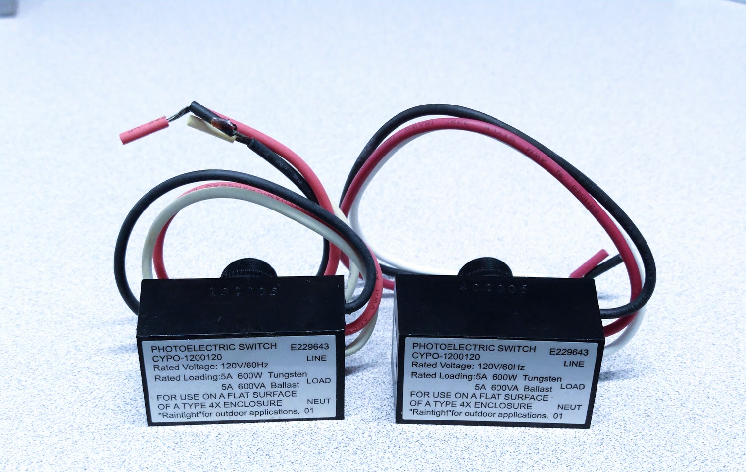 tdc-power-cypo-1200120-outdoor-photoelectric-switch-120v-set-of-2-felix-ommo33069-20240426-124324-66898