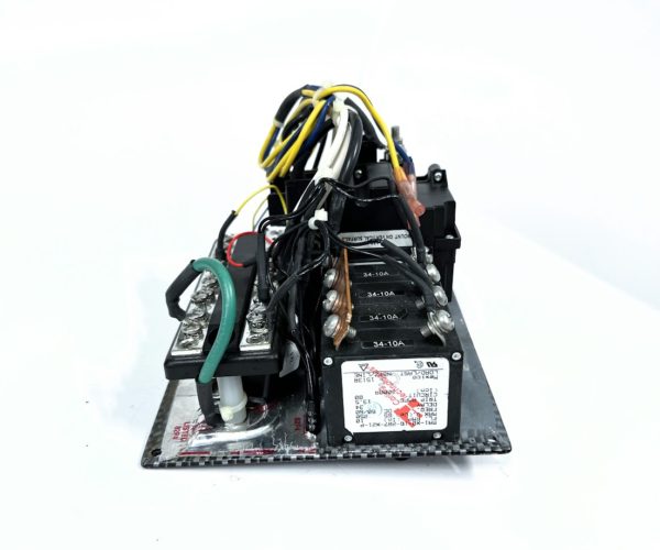 ultra-panel-marine-ac-electrical-panel-120-volts-60-hertz-8-1-4in-x-5-1-2in-brandon-y-20240429-102503-307519