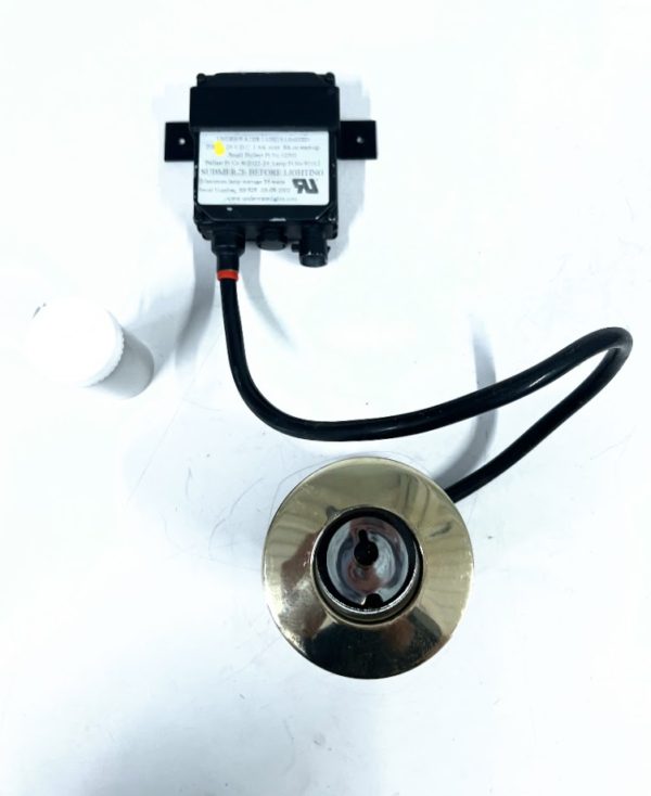 underwater-lights-limited-s02510-v5w6-aluminum-bronze-24v-underwater-light-brandon-y-20240422-093333-360444