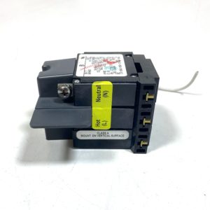 blue-sea-systems-3102100b-120v-30-amp-elci-circuit-breaker-felix-ommo33069-20241030-093719-501349