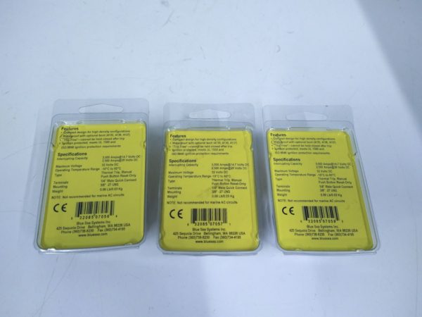 blue-sea-systems-push-button-circuit-breaker-15-20-30-amp-with-quick-connect-felix-ommo33069-20240506-092004-746208