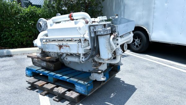 cummins-marine-vt903-engine-with-twin-disc-506-transmission-felix-ommo33069-20240513-140132-356974
