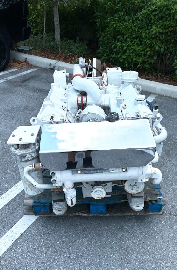 cummins-marine-vt903-engine-with-twin-disc-506-transmission-felix-ommo33069-20240513-140209-134502