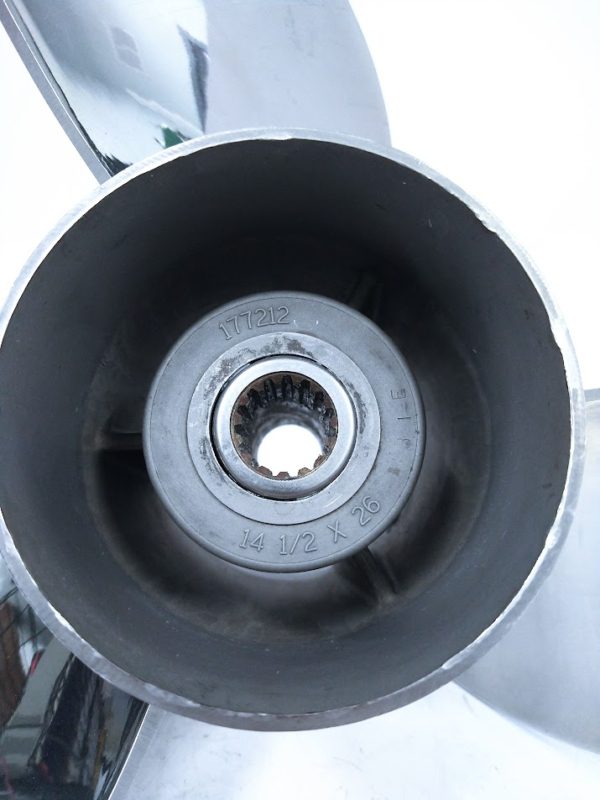 evinrude-johnson-3-x-14-1-2-x-26-stainless-steel-raker-ii-propeller-177212-rh-felix-ommo33069-20240517-135812-530340