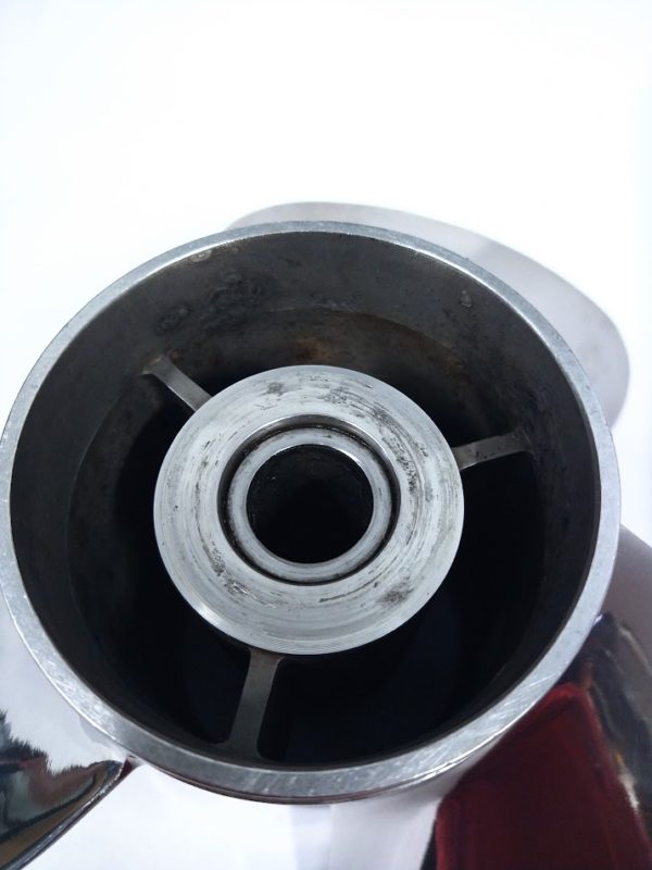 evinrude-johnson-3-x-16-x-20r-propeller-3x16x20r-rh-minor-dents-felix-ommo33069-20240523-123157-311262