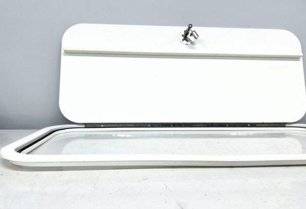 marine-storage-lid-frame-47-1-8in-x-20-1-2in-minor-damage-see-pictures-brandon-y-20240507-103850-528566