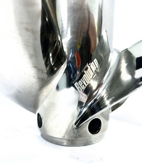 new-mercury-4-x-14-6-x-18p-rh-revolution-4-propeller-with-pvs-48-8m0151319-brandon-y-20240528-151111-615793