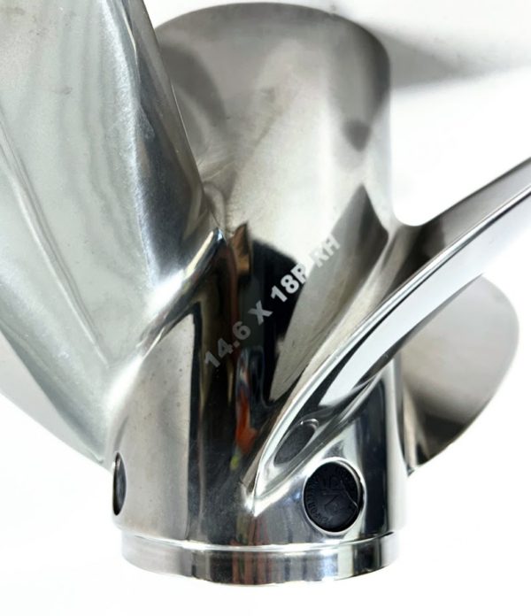 new-mercury-4-x-14-6-x-18p-rh-revolution-4-propeller-with-pvs-48-8m0151319-brandon-y-20240528-151124-925668