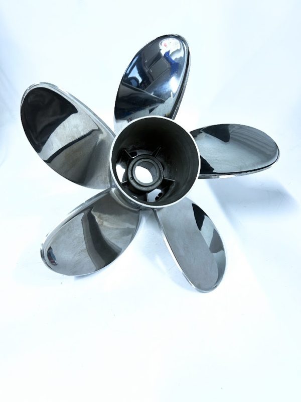 new-mercury-marine-5-x-15-5-8-x-26-maximus-propeller-48-889965a65-lh-felix-ommo33069-20240528-135004-861377