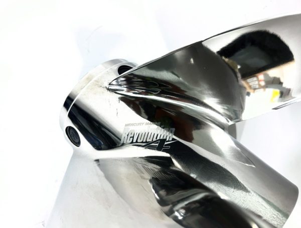 new-mercury-revolution-4-propeller-with-pvs-4-x-14-6-x-18p-lh-48-8m0151318-brandon-y-20240528-144221-631953