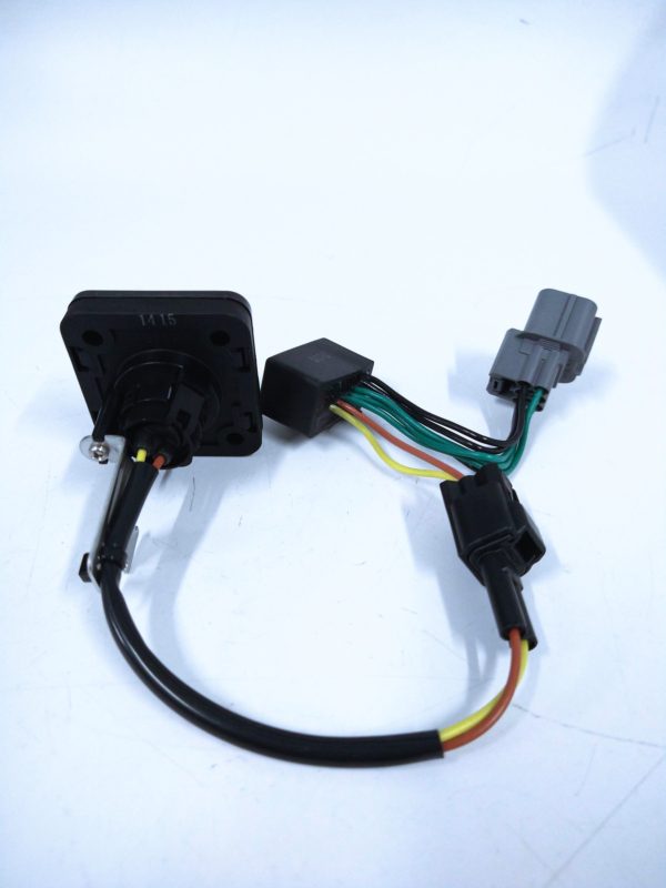 new-yamaha-6x6-82570-b0-00-station-selector-switch-oem-felix-ommo33069-20240531-095618-724480