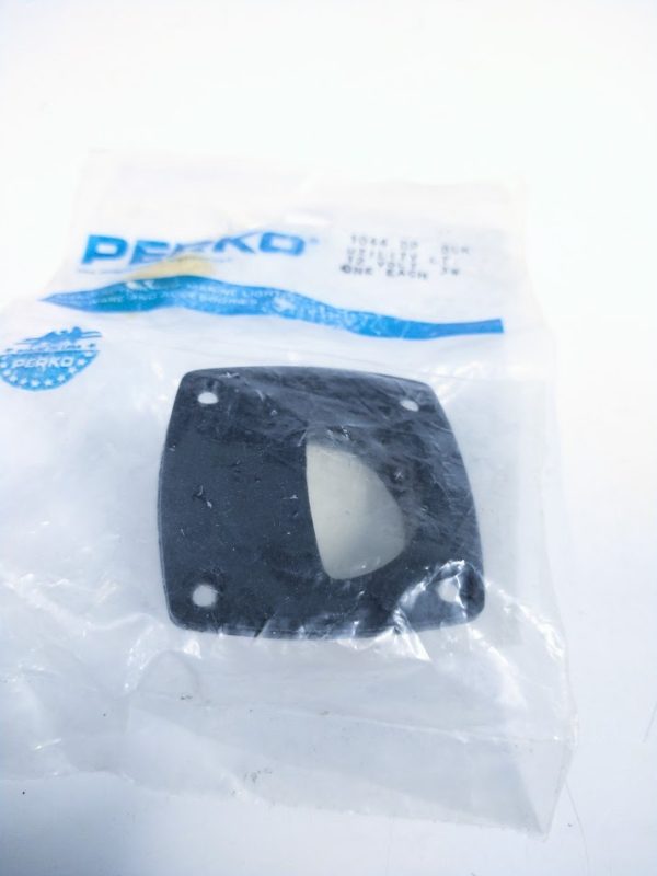 perko-1044-dp-blk-utility-light-black-12v-felix-ommo33069-20240506-095910-715759