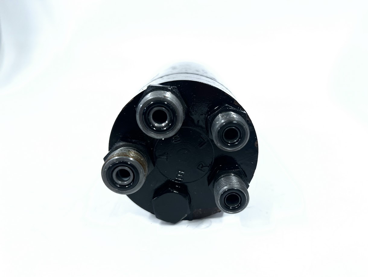 sauer-danfoss-ospm-50-on-hydraulic-helm-pump-oem-brandon-y-20240507-150207-659657