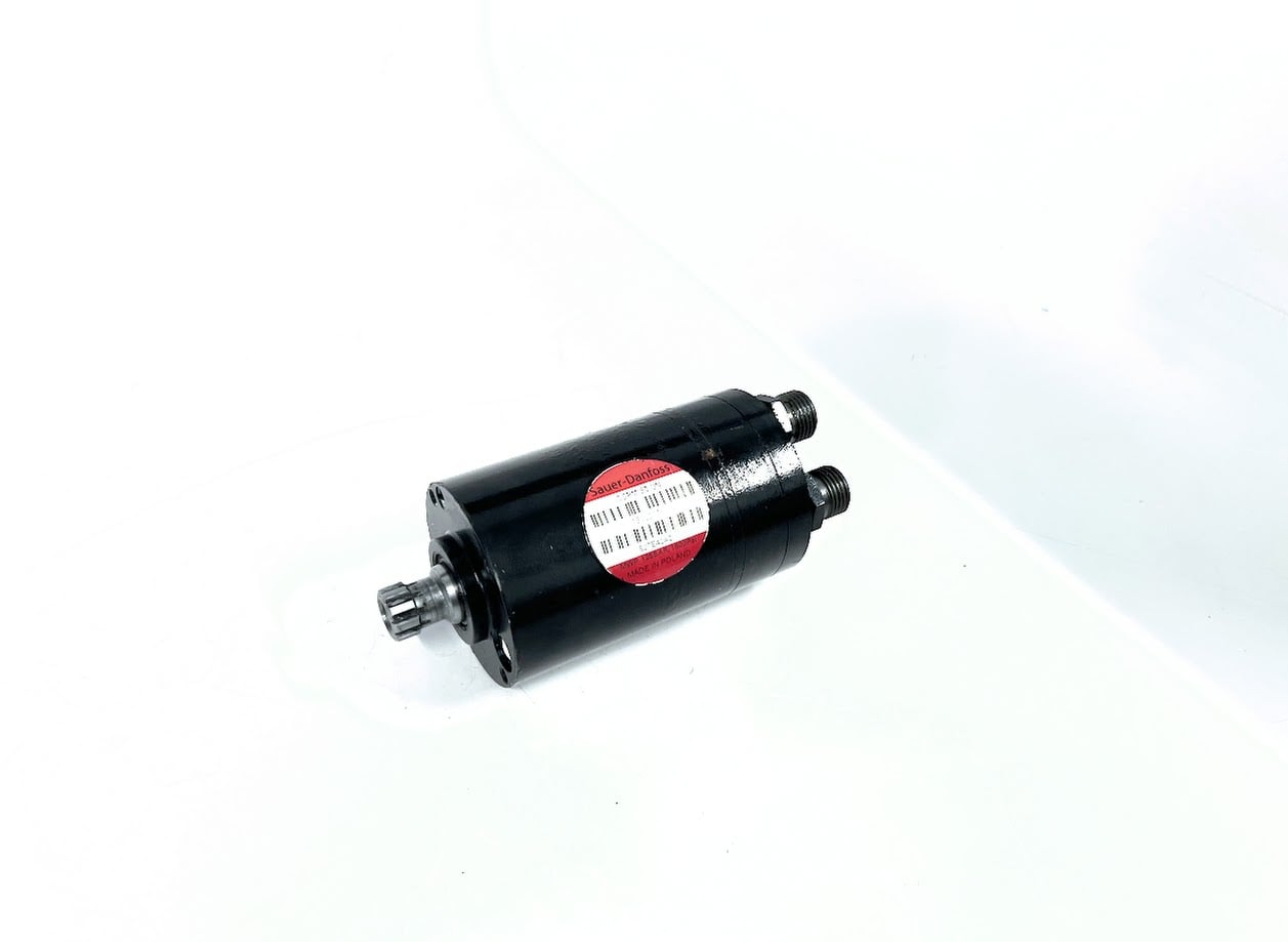 sauer-danfoss-ospm-50-on-hydraulic-helm-pump-oem-brandon-y-20240507-150235-589416