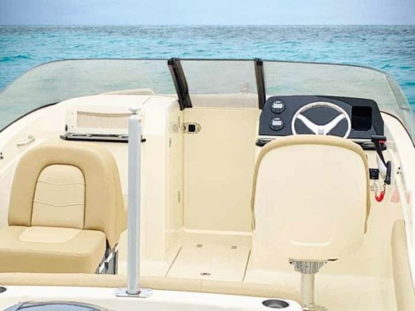 scout-215-dorado-walkthrough-console-mounted-door-with-door-stop-mounts-brandon-y-20240502-160827-987698