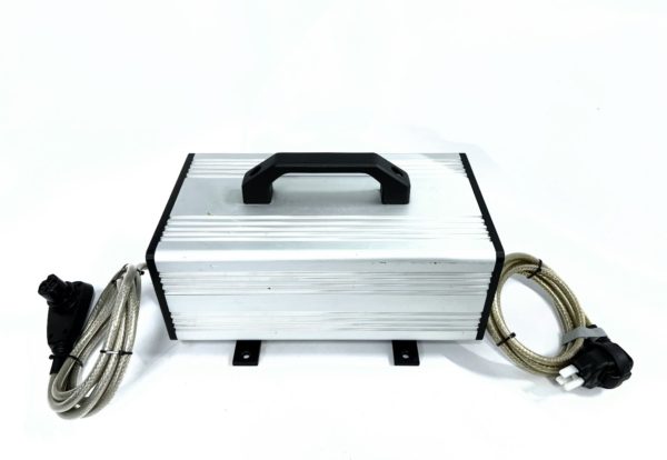 seabob-f5-charging-station-input-100-240vac-50hz-60hz-output-51v-14a-brandon-y-20240513-143700-119734