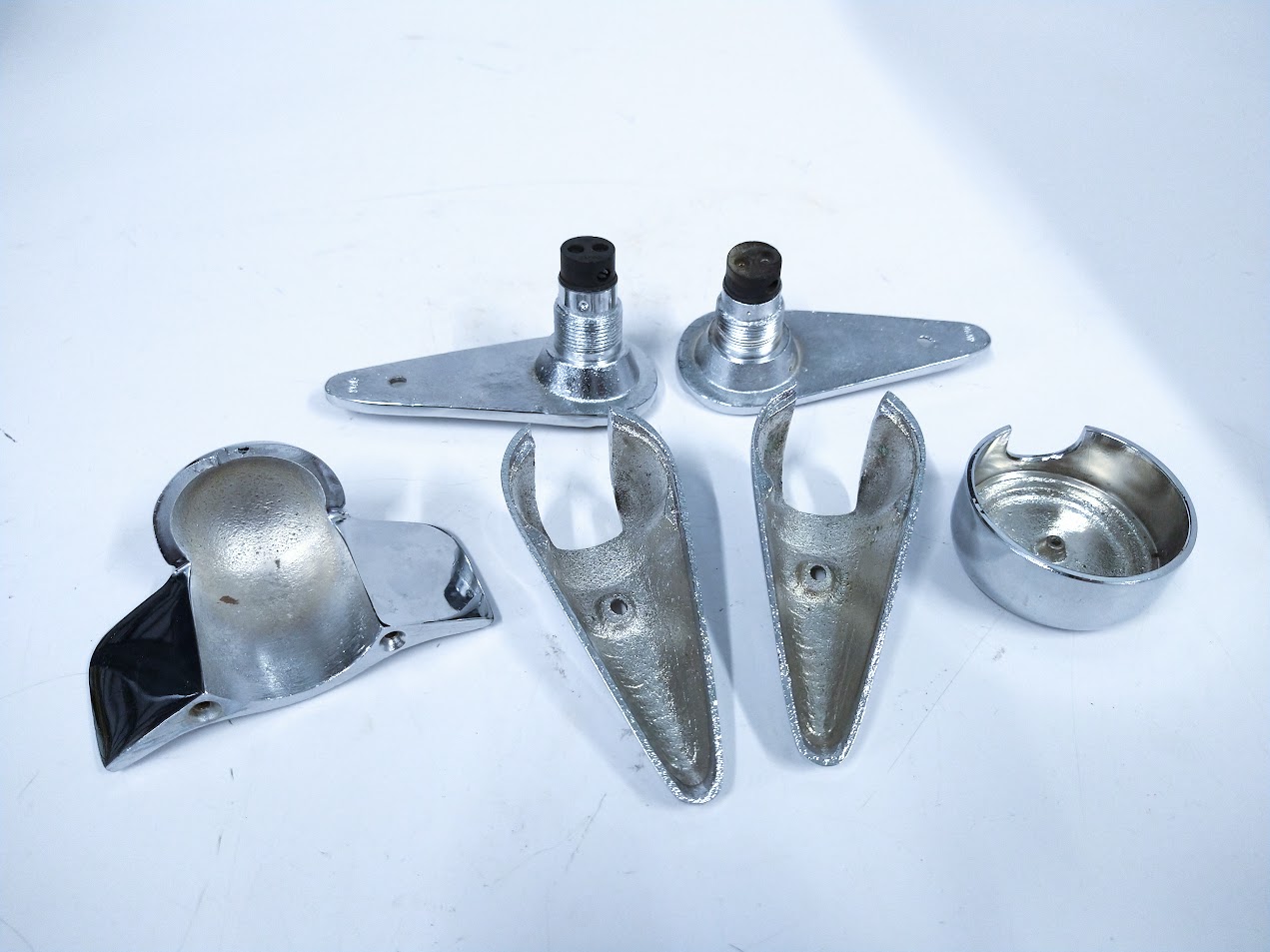 wilcox-crittenden-bronze-chrome-navigation-light-parts-lot-felix-ommo33069-20240514-110201-33195