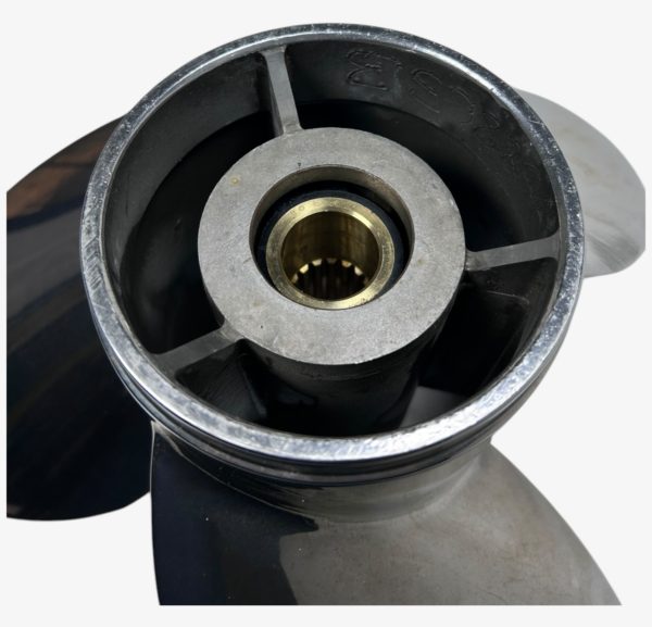 yamaha-3-x-16-1-4-x-17-x-saltwater-series-xl-propeller-rh-felix-ommo33069-20250130-143134-837759
