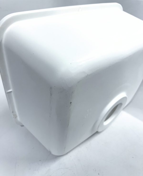 corian-design-859p-glacier-white-sink-slight-imperfection-brandon-y-20240603-162903-506181