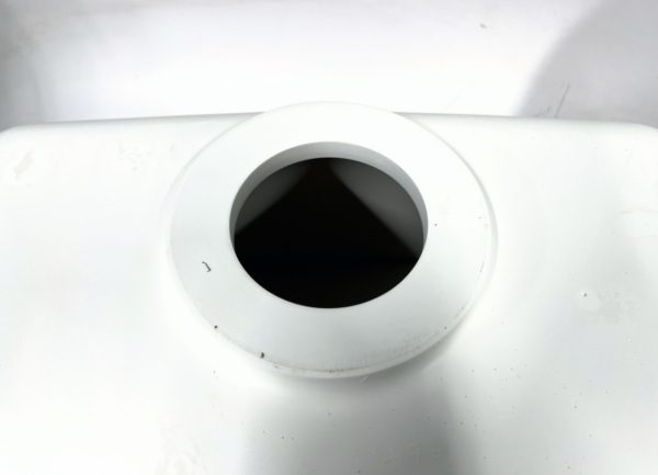 corian-design-859p-glacier-white-sink-slight-imperfections-brandon-y-20240604-094115-790918