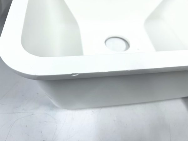 corian-design-859p-glacier-white-sink-slight-imperfections-brandon-y-20240604-094204-857451