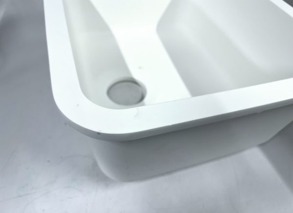 corian-design-859p-glacier-white-sink-slight-imperfections-brandon-y-20240604-094210-540854