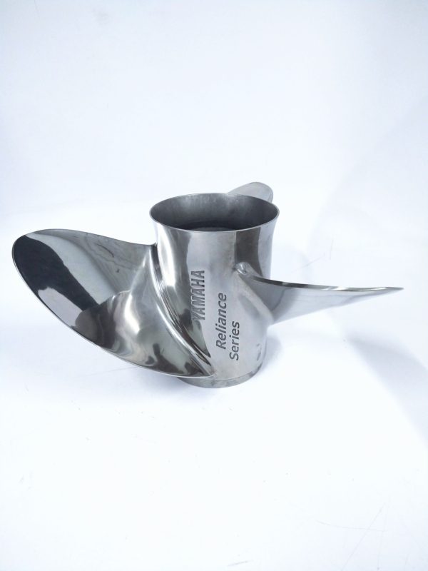 new-yamaha-3-x-14-1-4-x-18-reliance-series-sds-propeller-68g-45978-20-lh-felix-ommo33069-20240604-152047-486755