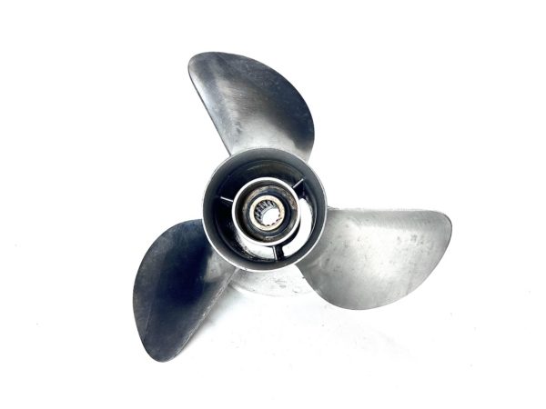 yamaha-3-x-13-3-4-x-19-m-rh-stainless-steel-propeller-minor-pitting-brandon-y-20240814-111347-406821