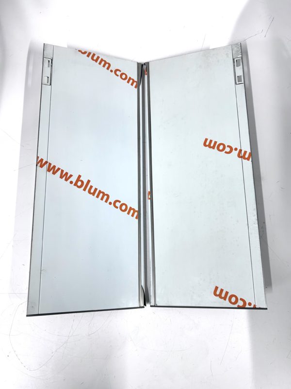 blum-770c450-03-01-legrabox-zarge-rl-slides-felix-ommo33069-20240726-141234-761774