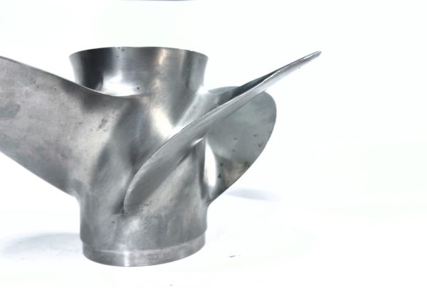 mach-stern-driver-4-x-13-1-2-x-14-rh-stainless-steel-propeller-135-14-brandon-y-20240701-100859-898808