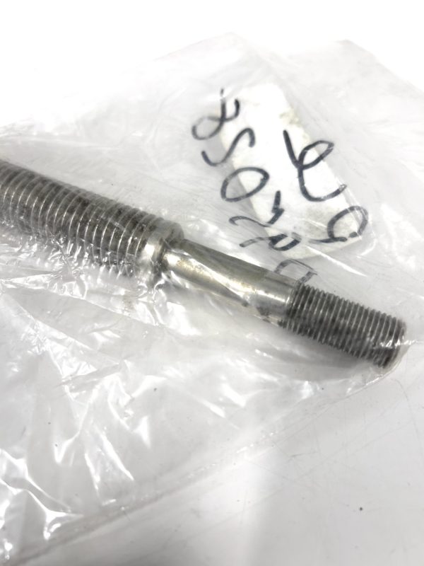 new-crusader-cru-r095028-trunnion-stud-4140-felix-ommo33069-20240709-124435-557657