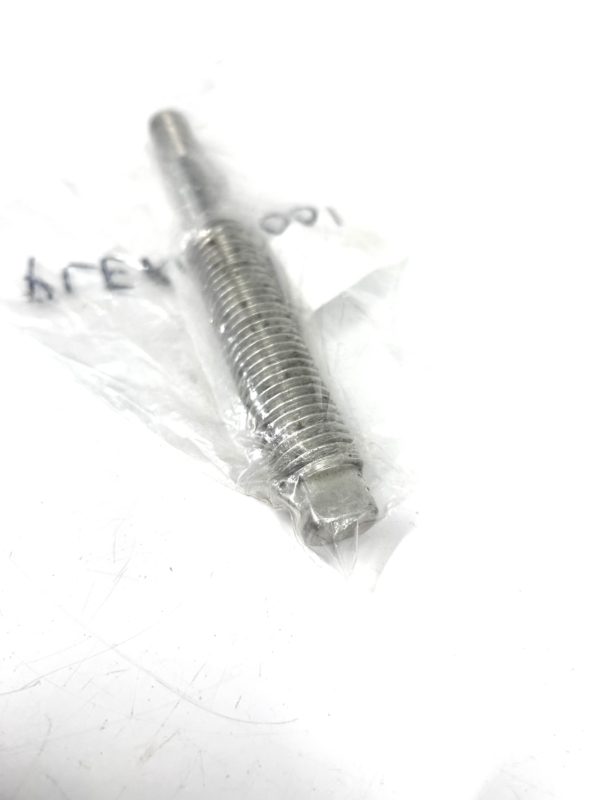 new-crusader-r095001-trunnion-stud-front-felix-ommo33069-20240709-125541-600787