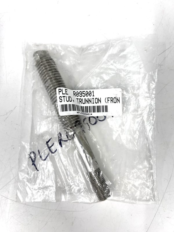 new-crusader-r095001-trunnion-stud-front-felix-ommo33069-20240709-125636-339931