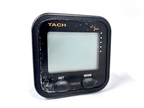 new-lcd-yamaha-6y8-8350t-01-00-command-link-tach-gauge-heavy-wear-on-lens-felix-ommo33069-20240722-111928-380076