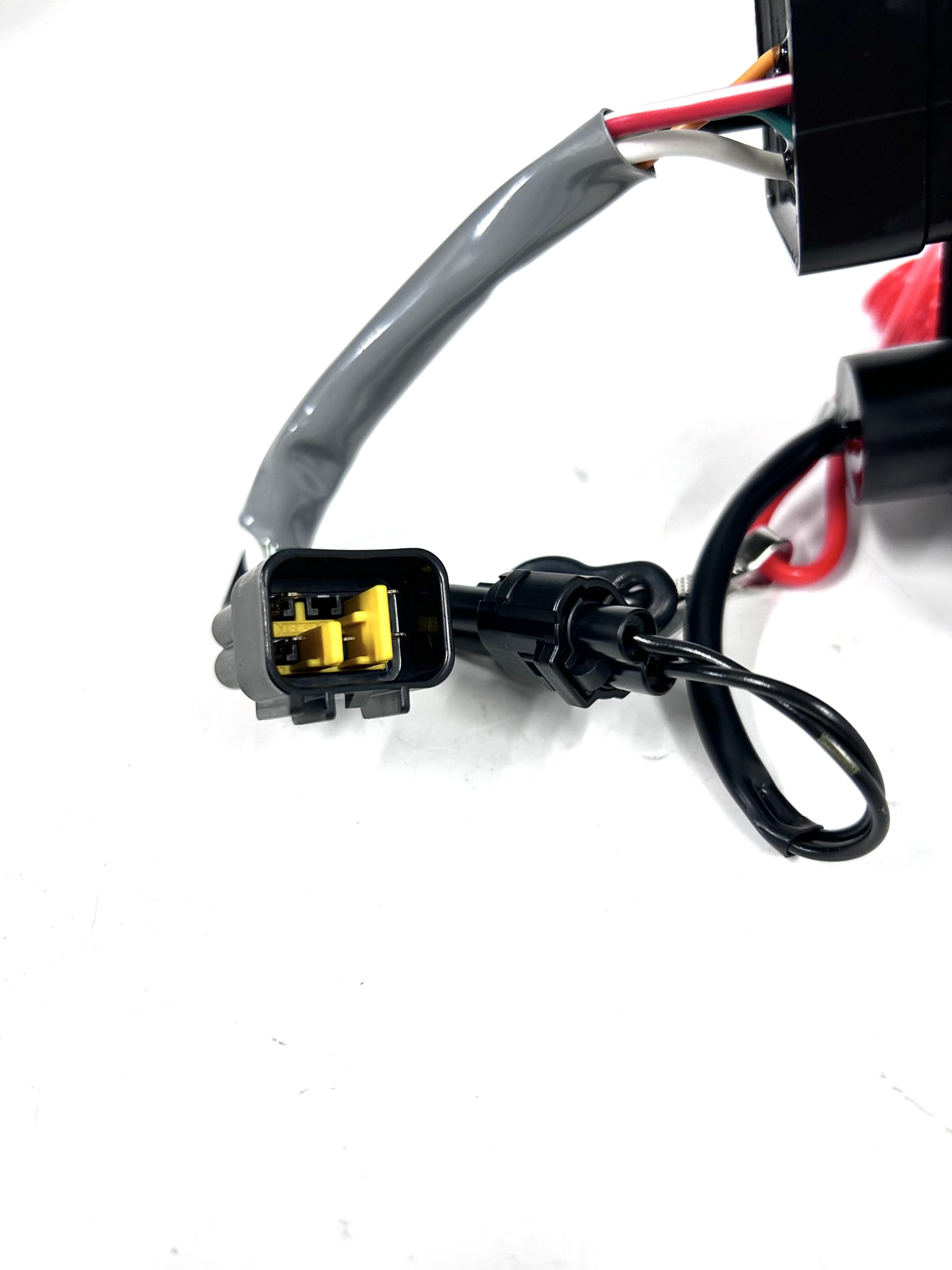 suzuki-37100-96j27-outboard-single-engine-ignition-key-switch-panel-felix-ommo33069-20240718-151921-927835