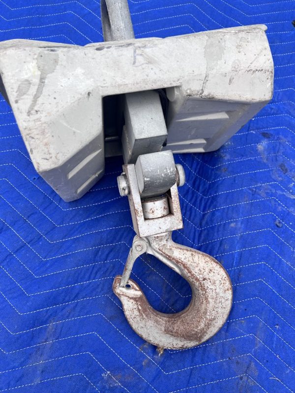 challenger-2-digital-hanging-hook-crane-scale-for-parts-not-calibrated-brandon-y-20240820-140555-973578