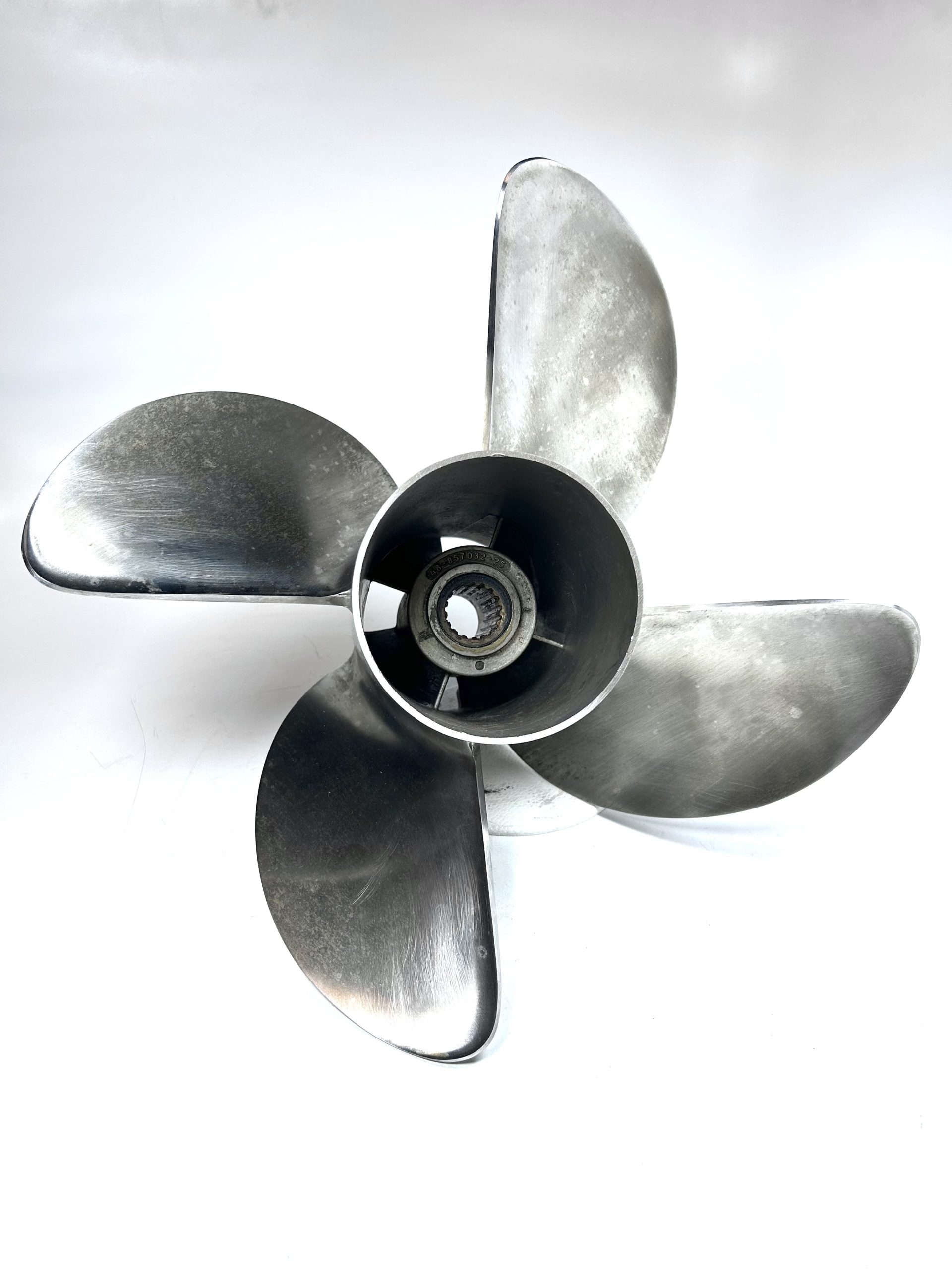 Mercury Rev 4, 4 x 14.6 x 25P, Revolution 4 SS Propeller, 48-857032A46 ...