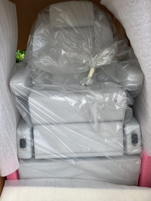 new-azimut-verve-40-center-pilot-seat-new-in-box-brandon-y-20240817-125055-499298
