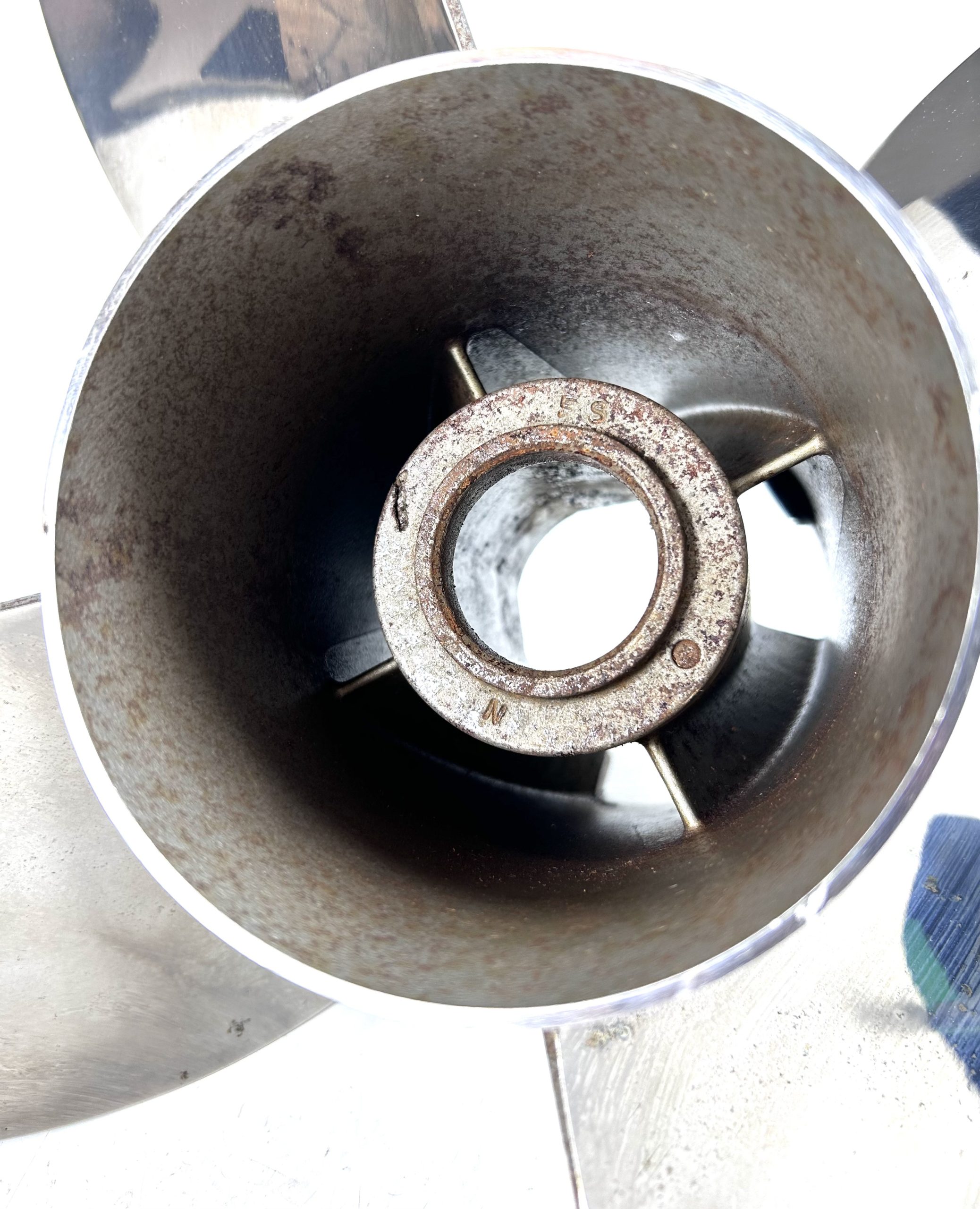 hélice pour mercury mariner 9 1/4 x 7 (8 cannelures