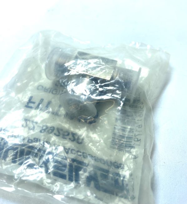 new-quicksilver-22-892520-hydraulic-steering-fitting-tee-oem-felix-ommo33069-20240829-102316-708317