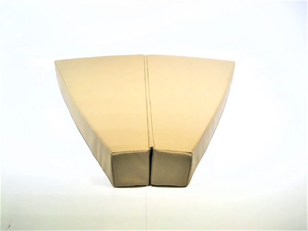 new-sea-ray-slx-400-35in-x-38in-x-5in-brown-forward-foldable-bow-cushion-brandon-y-20240828-124223-168152